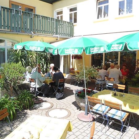 Gasthof Und Landhotel Zur Ausspanne Klipphausen ภายนอก รูปภาพ