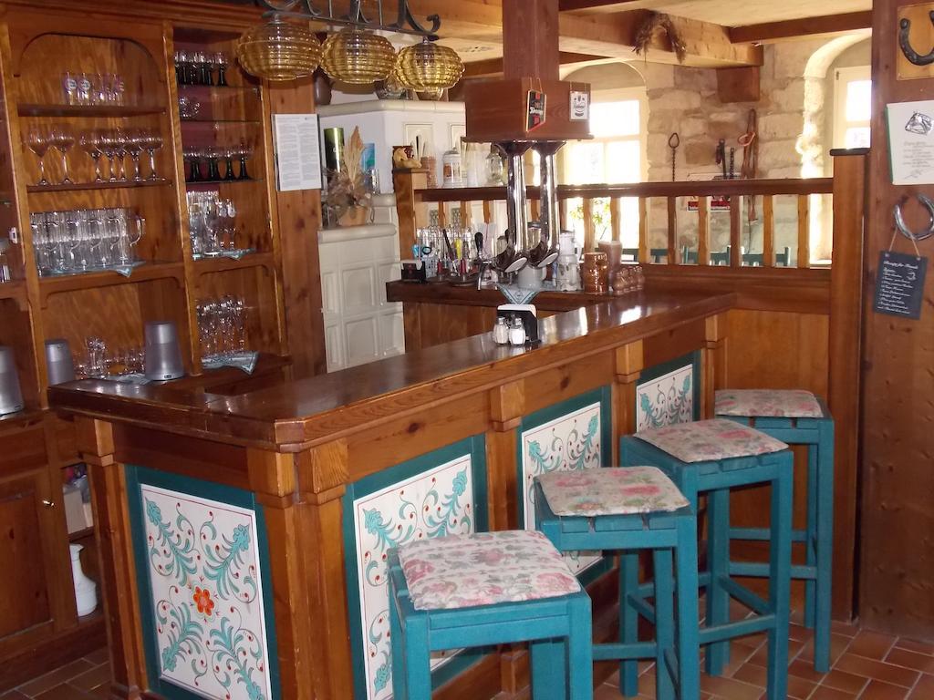 Gasthof Und Landhotel Zur Ausspanne Klipphausen ภายนอก รูปภาพ