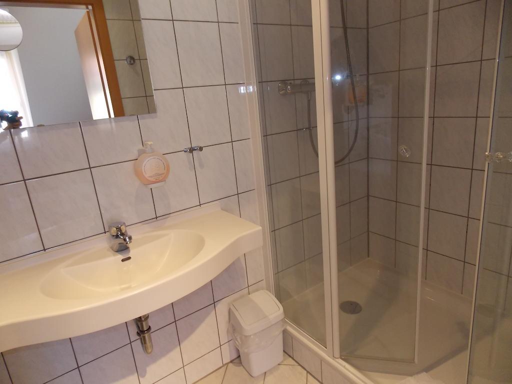 Gasthof Und Landhotel Zur Ausspanne Klipphausen ห้อง รูปภาพ